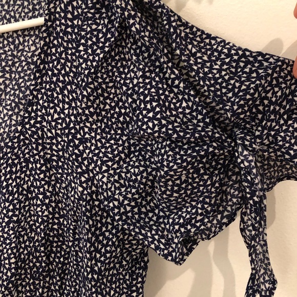 Maeve Cold Shoulder Blouse - Picture 4 of 6